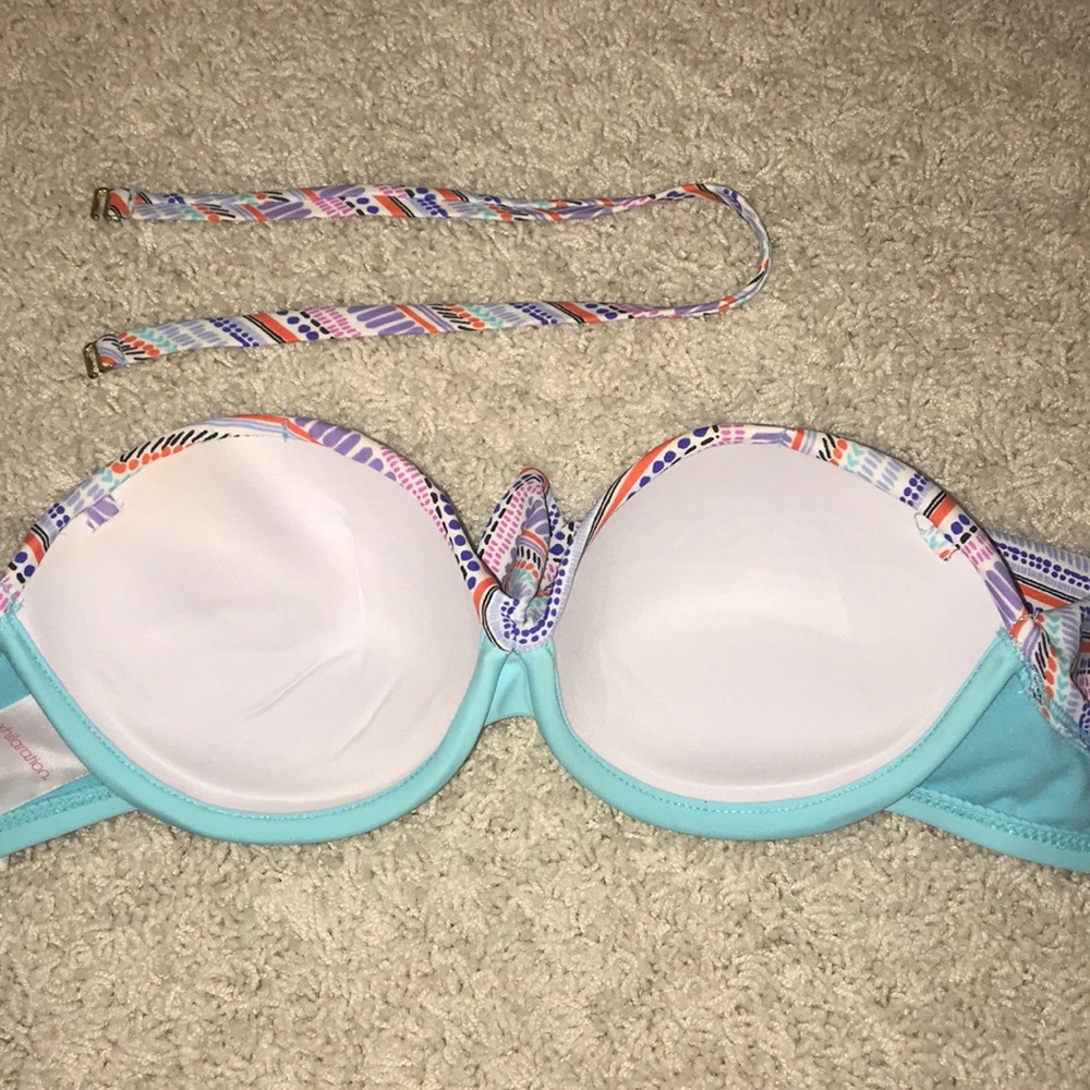 Bikini top - Picture 2 of 3
